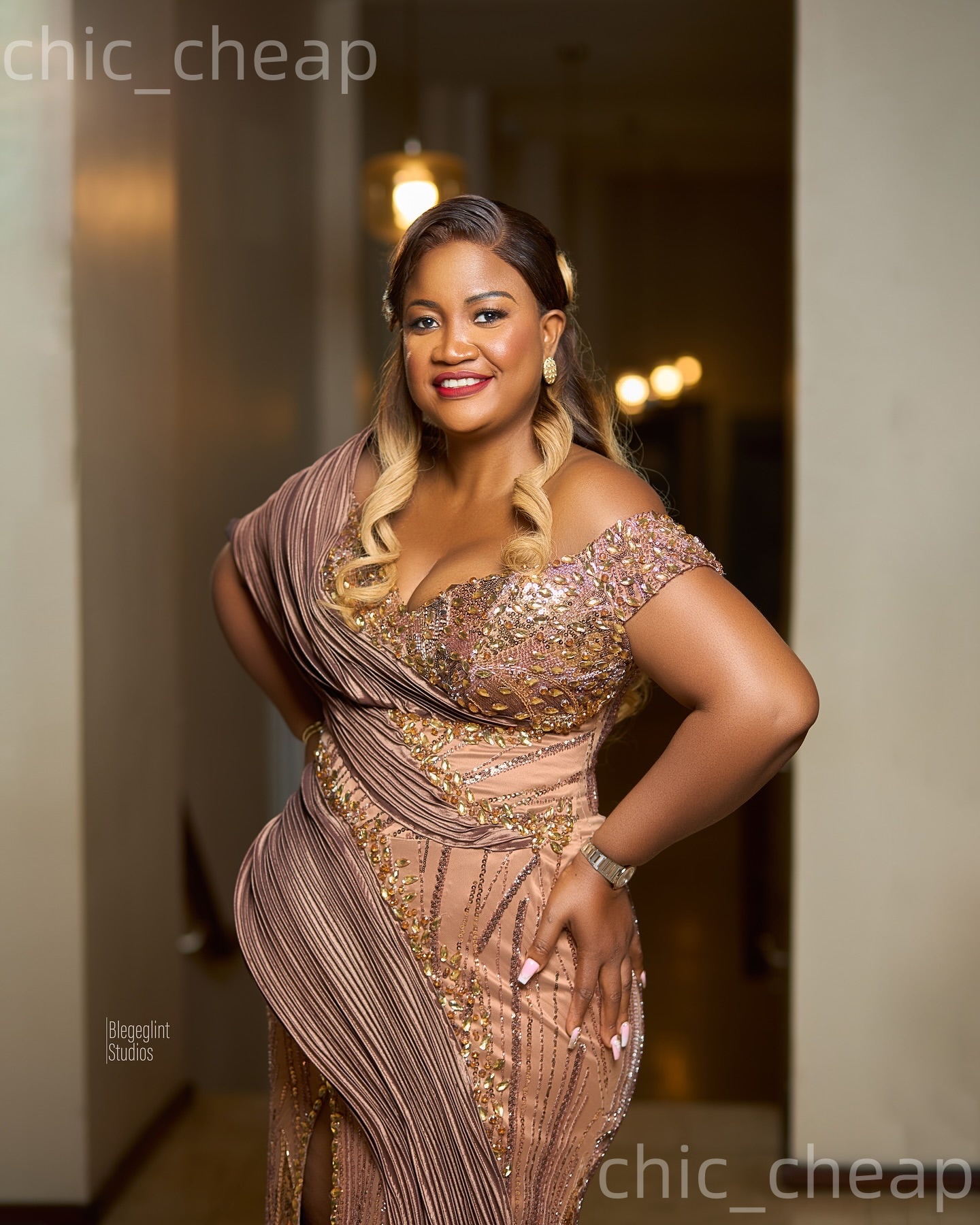 Aso Ebi Champagne Sheath Prom Dresses 2026 Beaded Crystals High Split Evening Formal Party Second Birthday Engagement Gowns Plus Size Dress For Specia