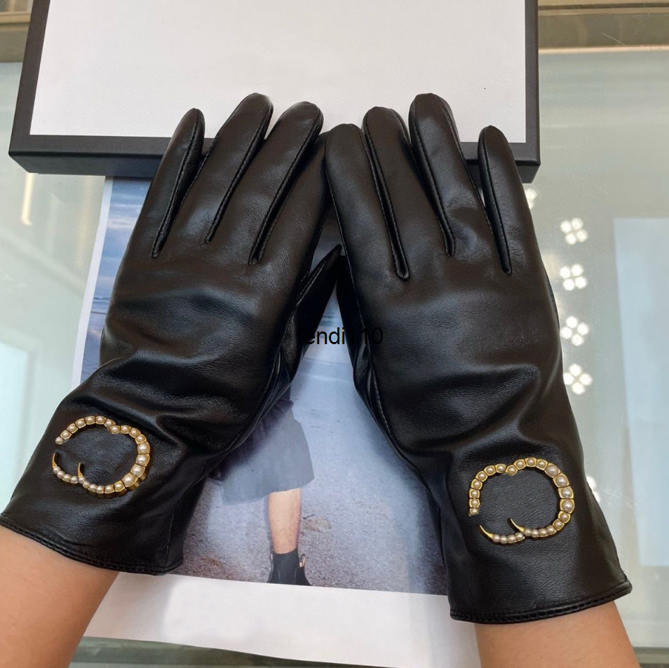 Mittens Luxury Brand Soft Sheepskin Leather Gloves Mittens Outdoor Motorcycle Driving Mitten Gloves Winter Warm Fleece Gloves