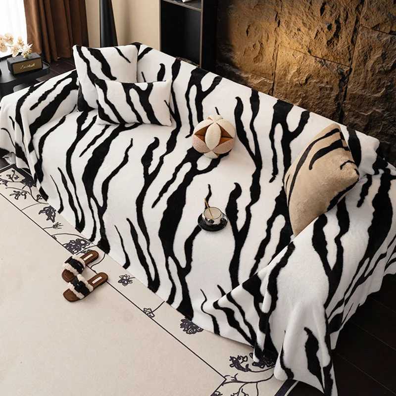 Faux Rabbit Velvet Zebra Patterned Sofa Towel Plush Warm Couch Slipcover for Autumn Winter Comfort Knee Blanket for Office Home M251204 - view 3