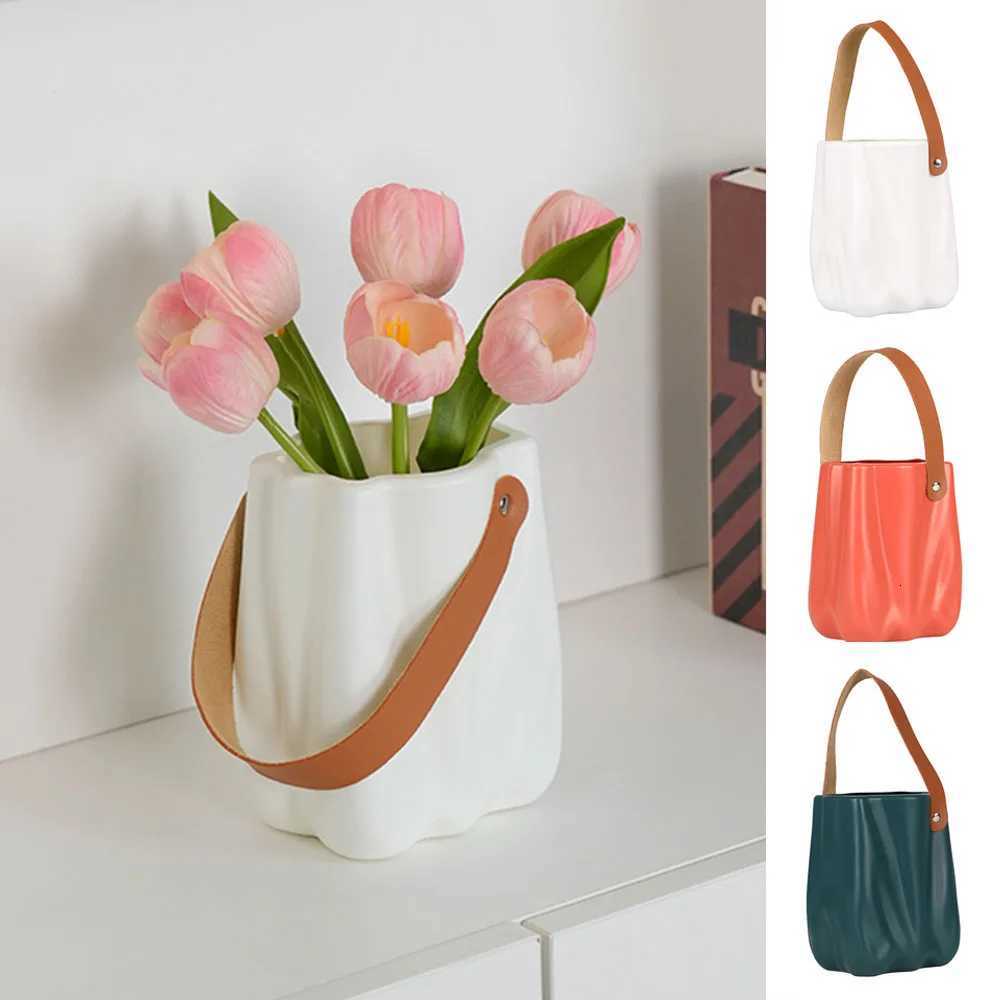 Dry Flower Bottle With Handle Plastic Flower Vase Flower Arrangement Vase Creative Modern Simple Flowerpot Ro Decora H251204