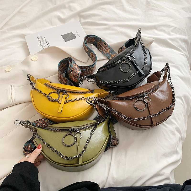Fashion Leather Waist Belt Bag Woman Retro Fanny pack Handbag Designer Lady Shoulder Crossbody Chest Bags Chain Saddle Waist BagT251204