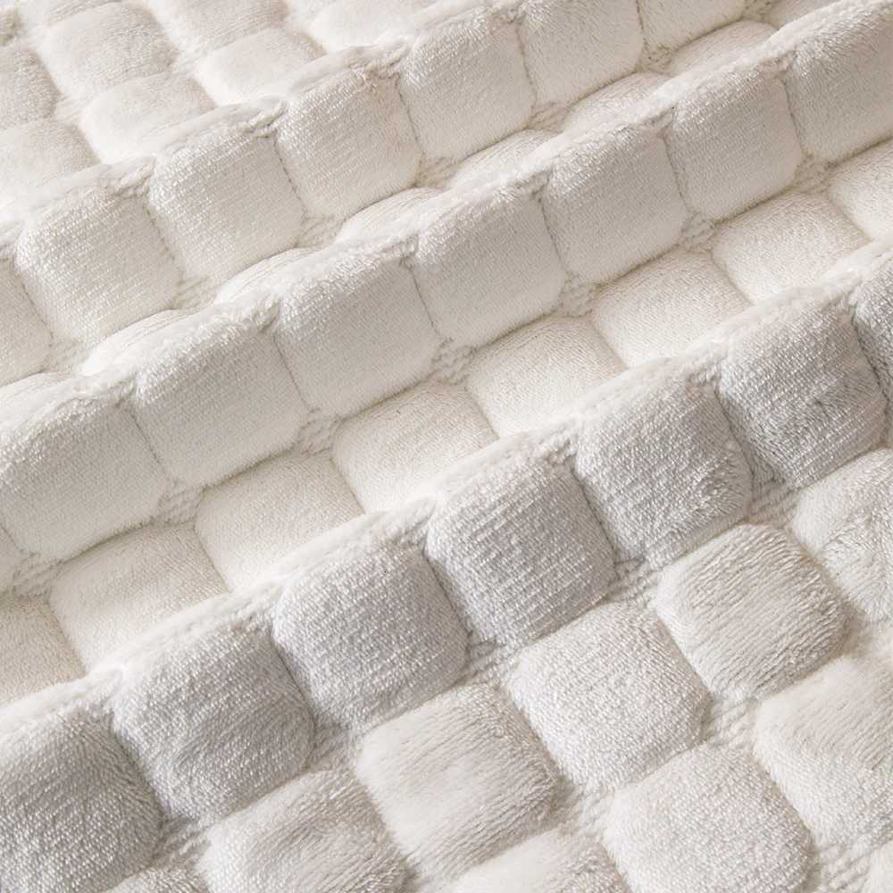 Winter Plaid Sofa Cushion 4 seat Quilted Slip-resistant Dust-proof Furniture Protector Pad Comfortable Home Decorative Floor Mat M251204 - view 7
