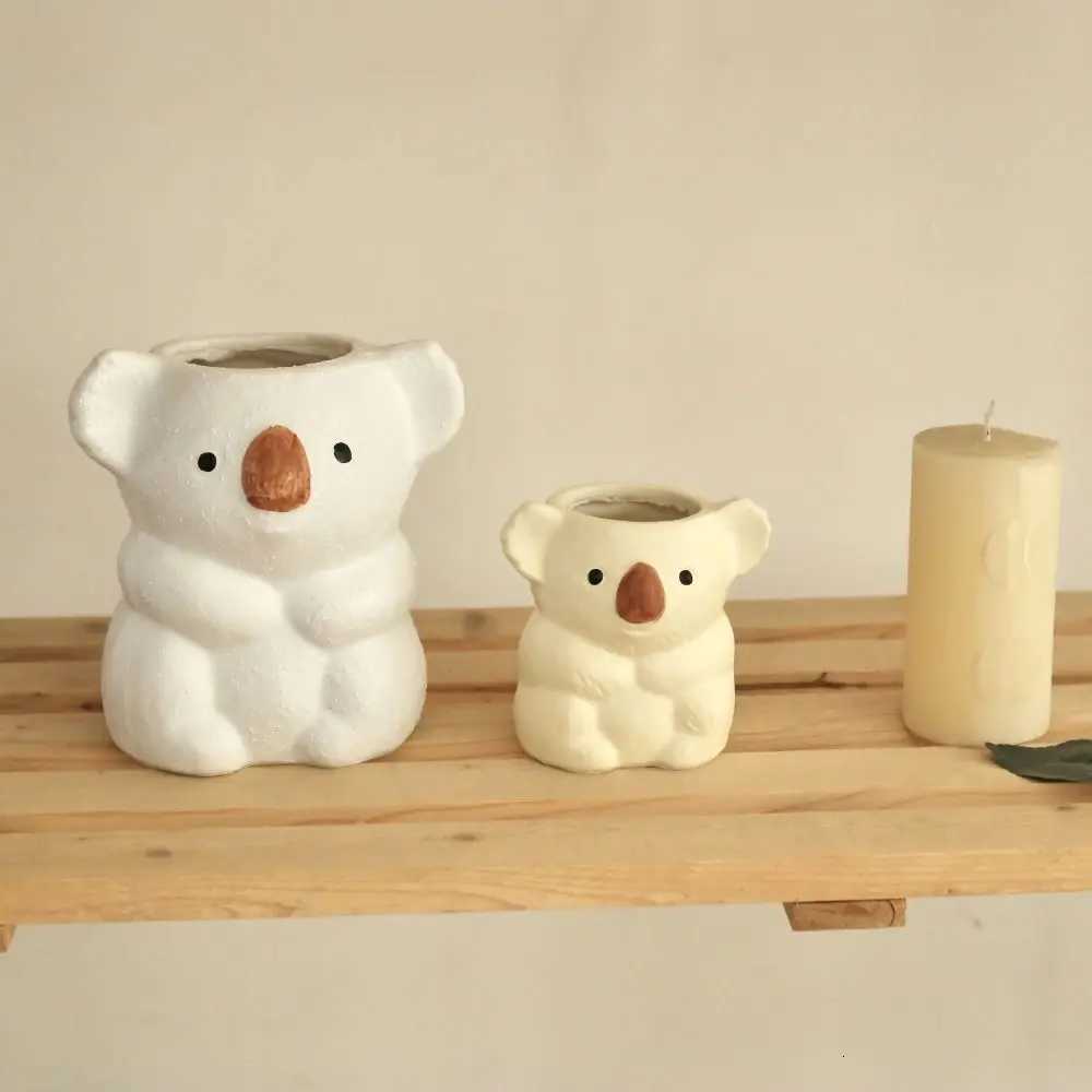 Cartoon Cute Koala Vase Resin Flower Pot Mini Bonsai Succent Plant Pot Desktop He Gardening Decoration H251204