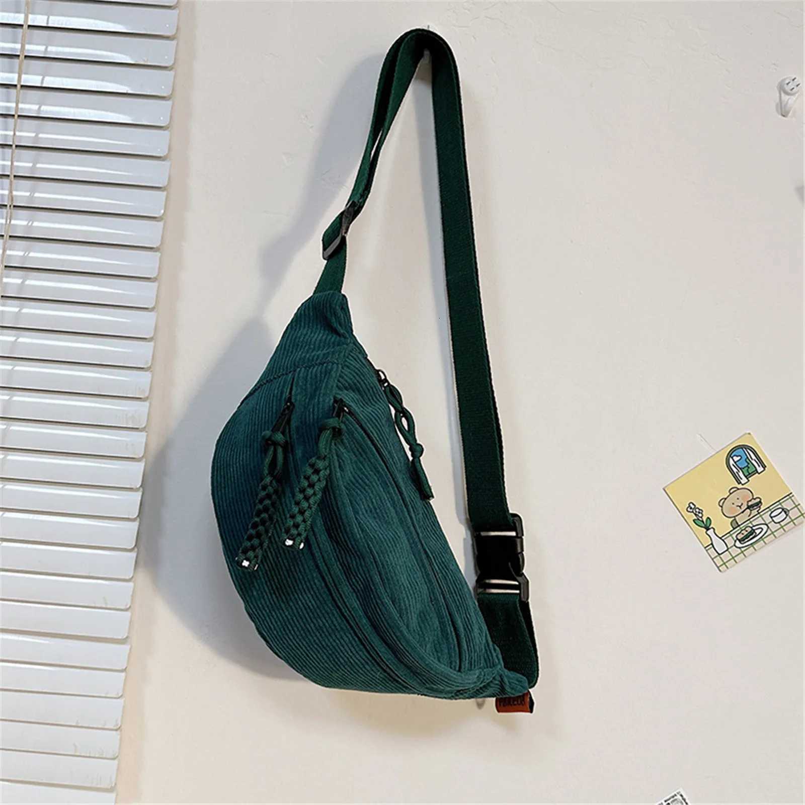 New Casual Corduroy Belt Bags for Women Simple Fashion Fanny Pack Female Banana Waist Bag Hip Purse Shoulder Crossbody Chest BagT251204