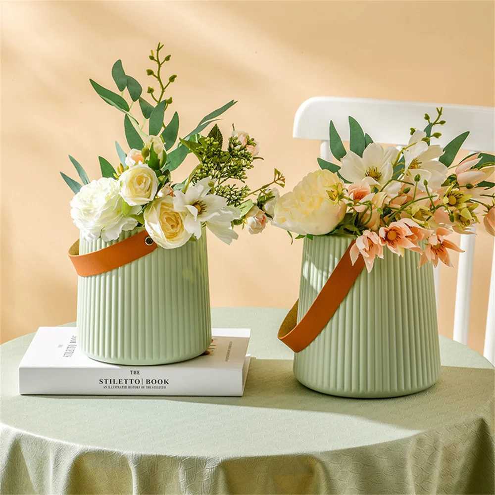 Modern Flower Vase Green White Plastic Vase Flower Pot Basket Nordic He Living Ro Decoration Ornament Flower Arrangement H251204