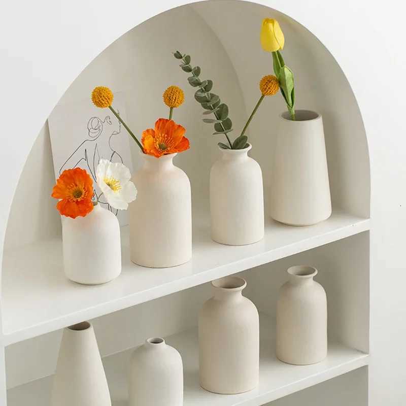 White Mini Ceramics Vase Ceramic Flower Vase Solid Vases for Flower He Table Decor Vase Flower Bottle Solid Vases For Decor H251204