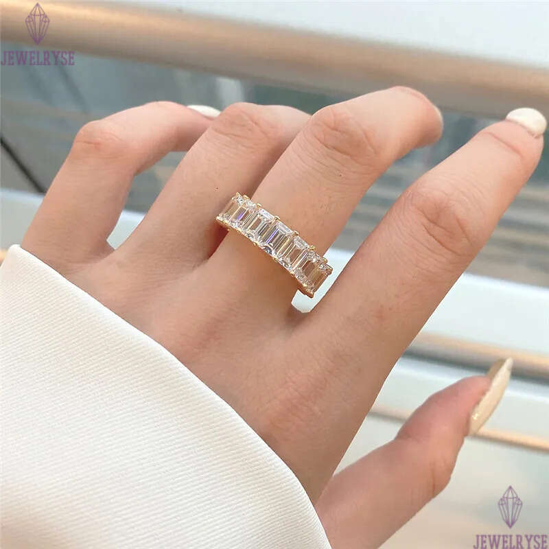 luxurious gold diamond ring for woman wed 925 sterling silver square white 5A ice zirconia love wedding engagement rings designer womens jewelry gift 