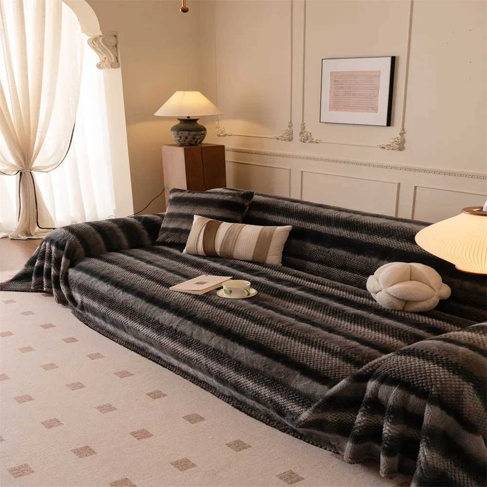 French Style Sofa Cover Light Luxury Half-side Velvet Sofa Cushion Autumn and Winter Ins Advanced Sense One-piece Sofa Towel M251204 - view 7