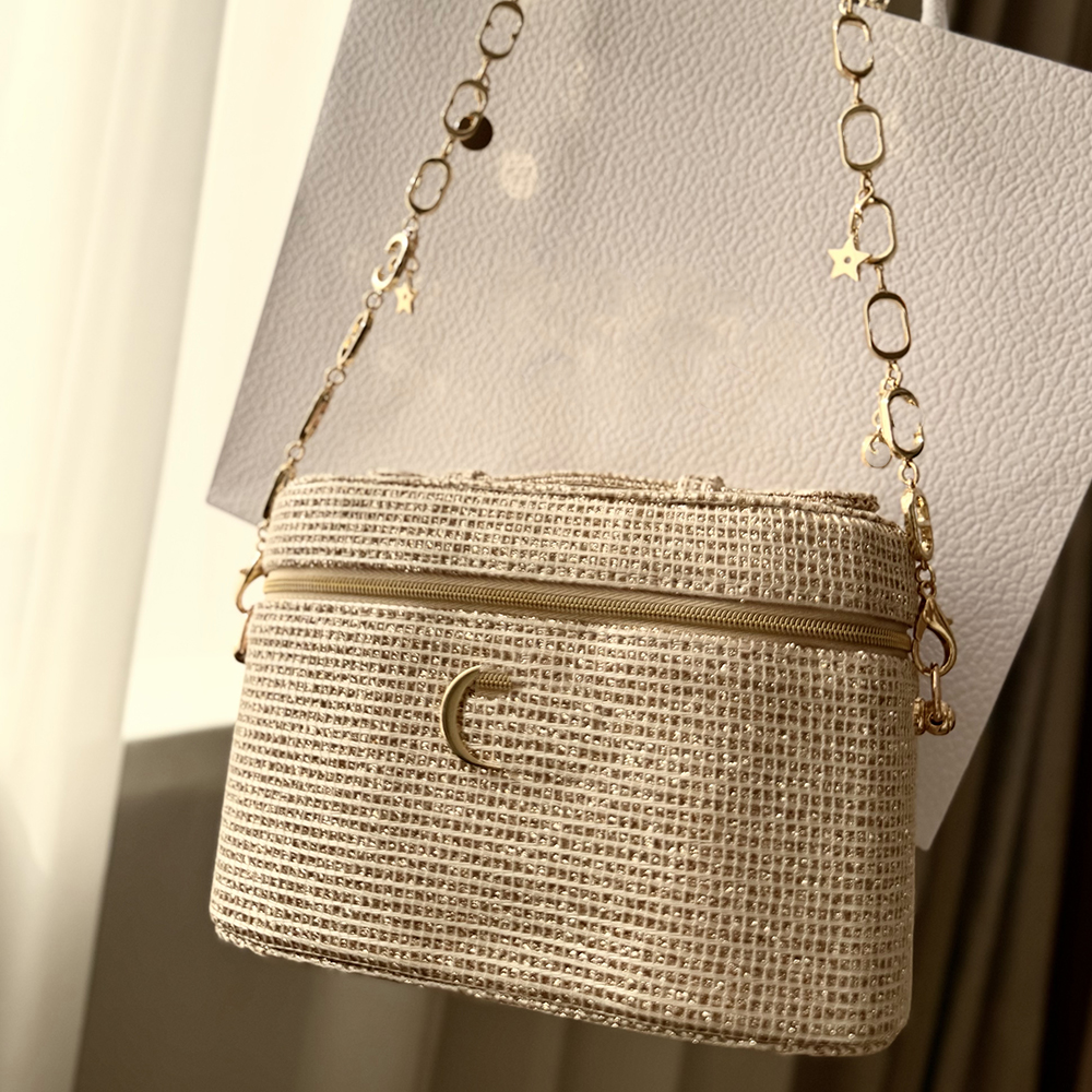 Designer Storage Box Women Lady DIY Shoulder Bag Box with Gold Chain Classic Cosmetic Beauty Pouch Makeup Organizer Box VIP Gift Box