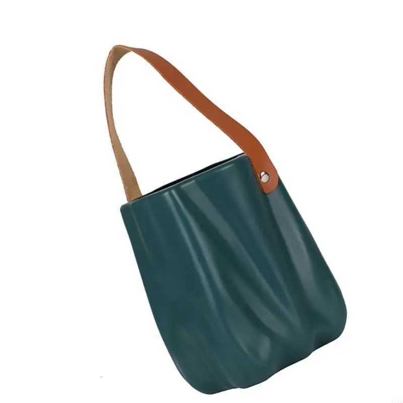 Creative Handbag Vase Plastic Flower Vase Easy To Clean And Use Flower Arrangement Vase For He Decoration Enthusiast H251204