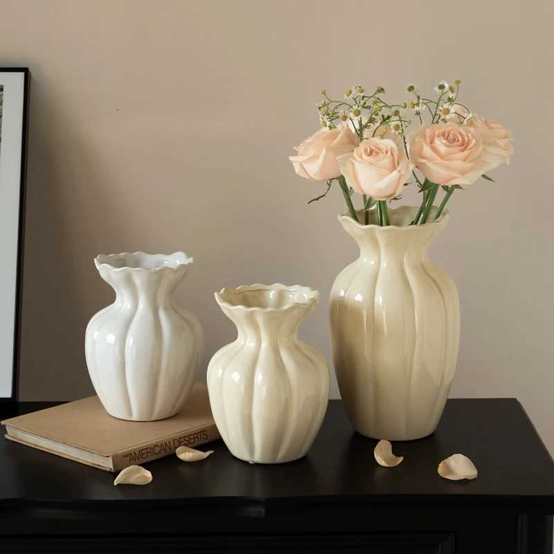 Creative Stripe Vases Decor Ceramic He Bedro Living Ro Study Flower Arrangement Table Decorations Style Vase 1Pc H251204