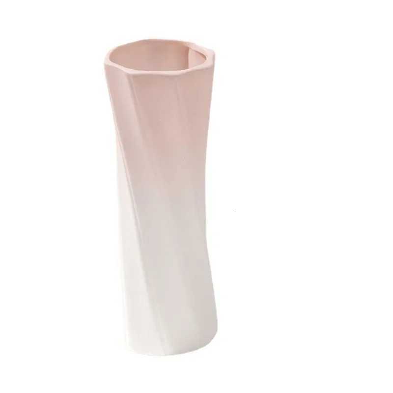 Nordic Plastic Vase Simple Fresh Flower Pot Storage Bottle for Flowers Living Ro Modern He Decorations Ornaments H251204