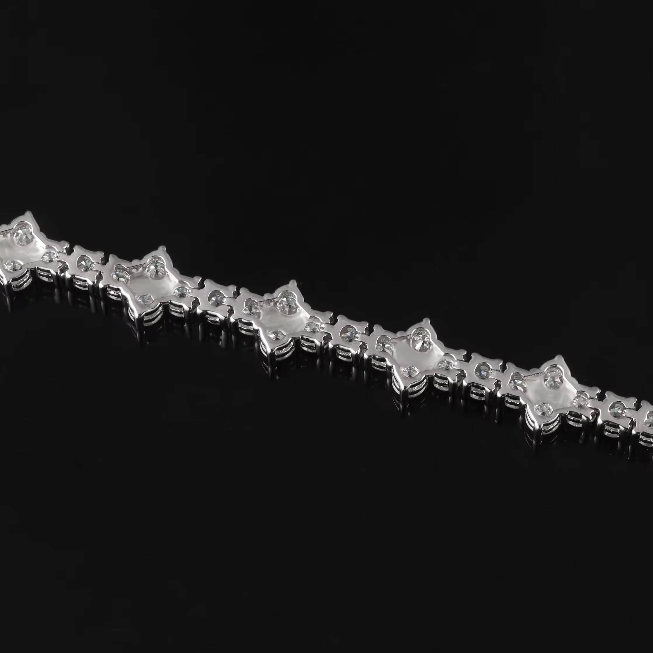 Abiding New Alternating Bracelet Design 10K 14K White Gold VVS Moissanite Iced Out Four Leaf Clover Cross Tennis Bracelet