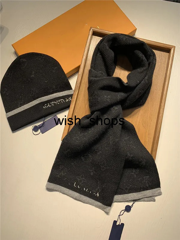 2024 Autumn Designer Pashmina Women mens knitted Scarf Hat Set Winter Warm Hats and scarves Bea louis vuittone lv louievuitton lvt vuitton 3RUN 2HGB