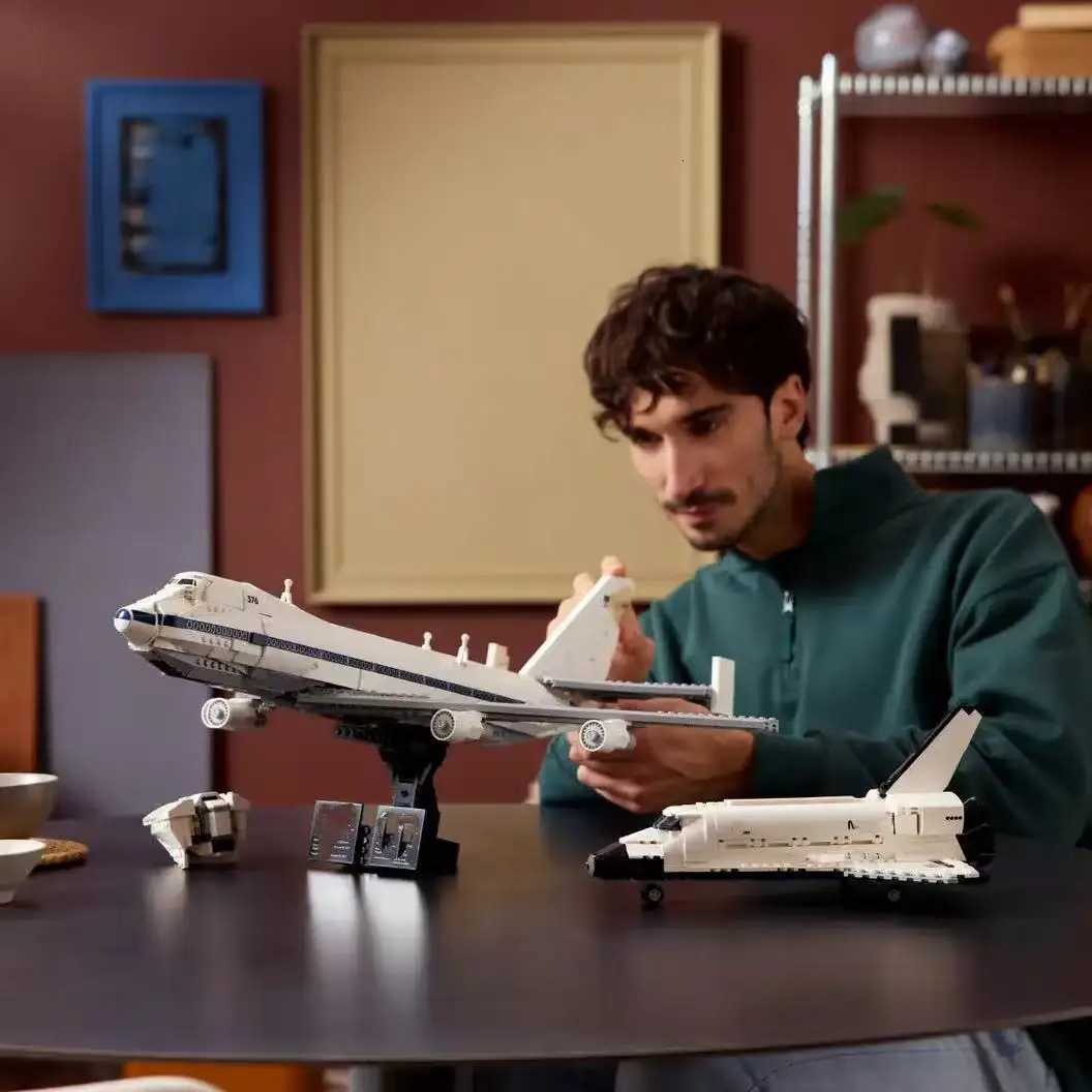 Moc new model 2417 transport aircraft 10360 building blocks suitable for childrens space airplane building blocks Y251204