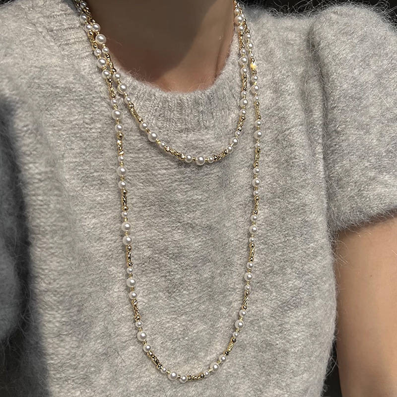free shipping designerr Stacked luxury Pearl Sweater Long Autumn Winter Beaded Necklace Women's Accessories Light Luxury High-End Clavicle Chain 