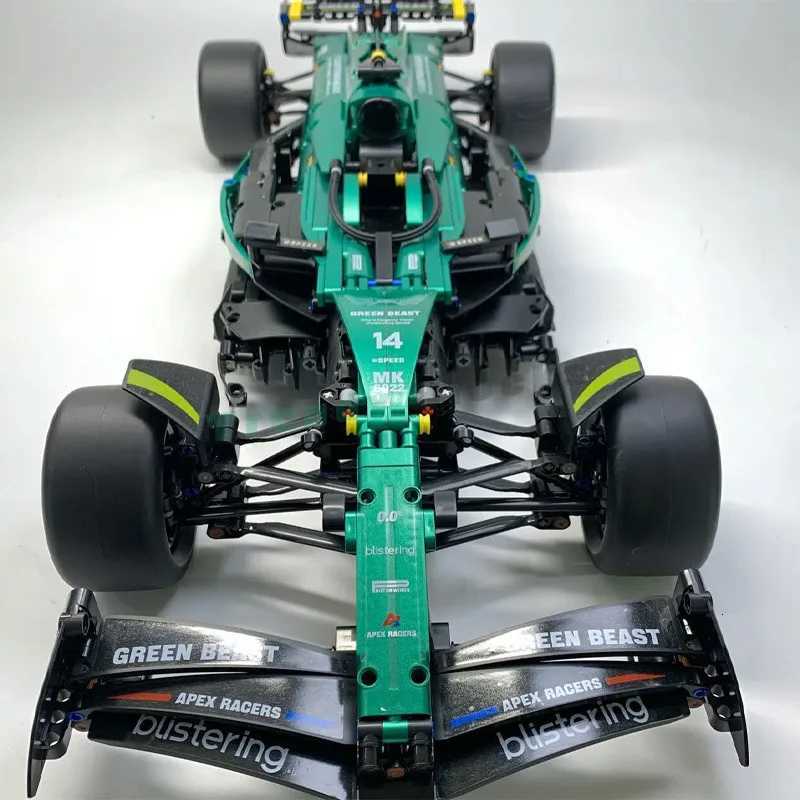 MK6022 1919PCS 18 Martin Aramco AMR24 Building Blocks MOC Technic F1 Car Toys Gifts for Boys Kids W251204