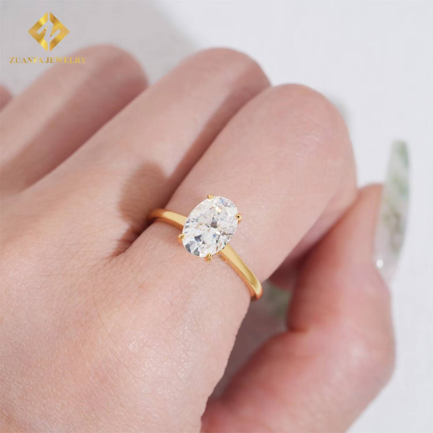 Trendy Fine Fashion Jewelry Diamond Rings S925 Sterling Silver VVs1 Moissanite Ring of Wedding Engagement