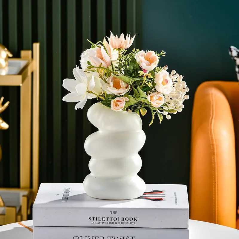 Plastic Vase Spiral Nordic Minimalist Imitation Gla Porcelain Creative Flower Arrangement Decoration Dry Wet Flower Vase New H251204