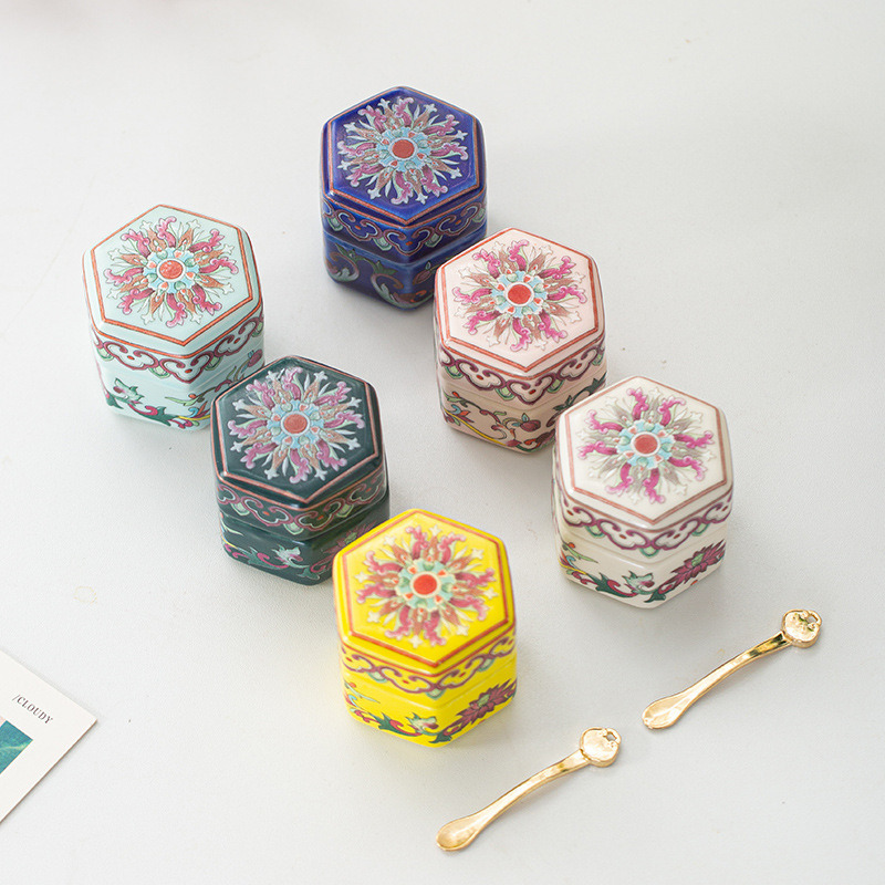 Custom Deodorant oil Mini Body Balm Painted Flowers Hexagonal Ceramic Storage Jar Moisture-Proof Sealed Jar Very Beautiful Decor