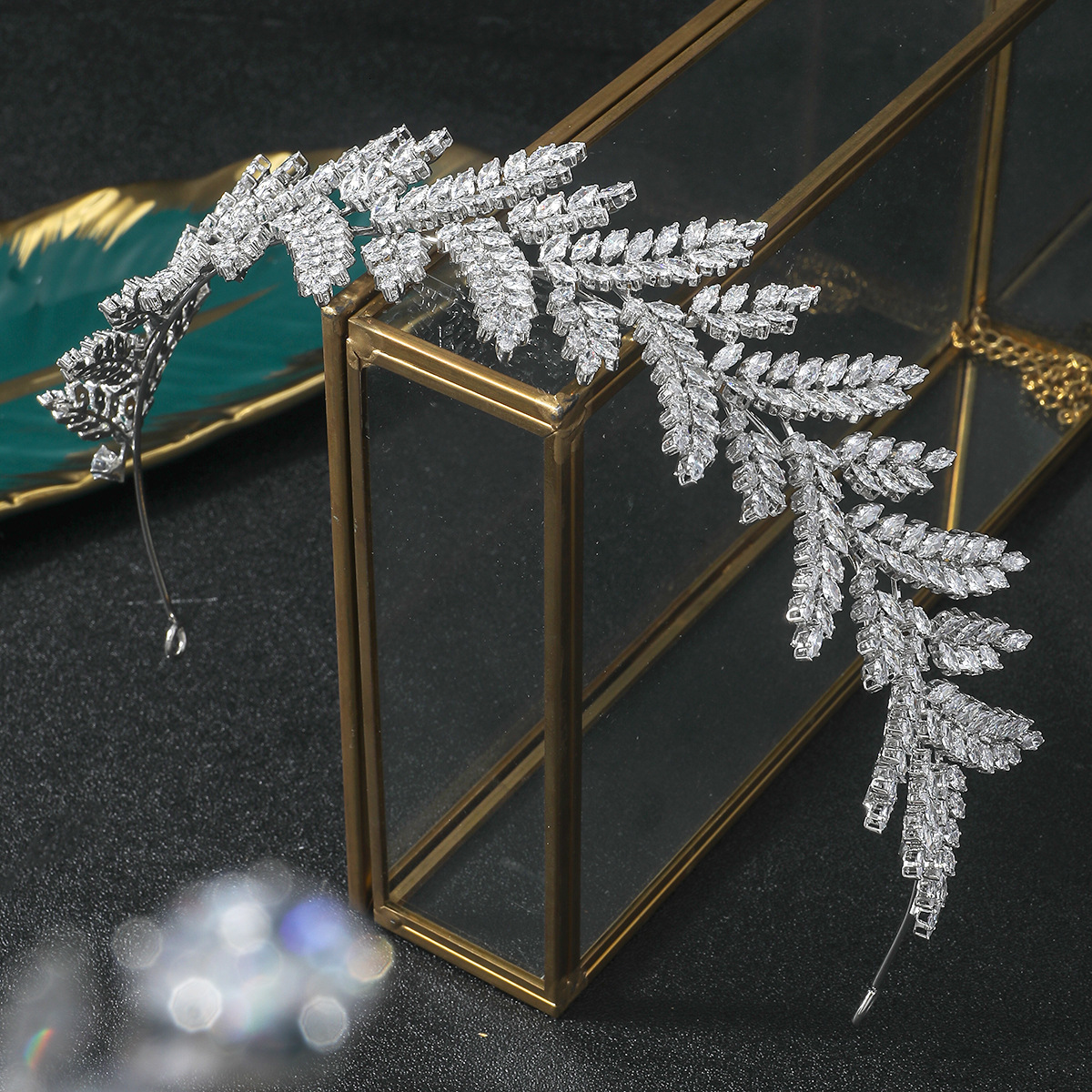 Wedding Hair Jewelry Fashion Bride Headband Crystal Leaf Hair Band ASNORA Bridal Crown Tiaras Hair Accessories Wedding Wedding Accessories A01006 2311