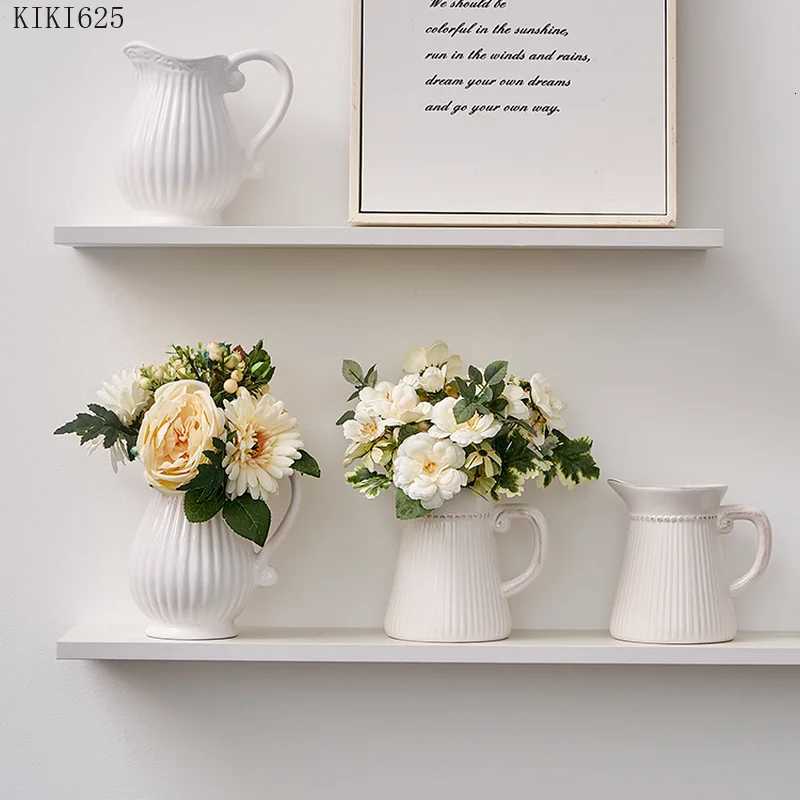 Creative Striped White Kettle Vase Flower Arrangement Desktop Decoration Ceramic Milk Jug Flower Vase Art Living Ro Decoration H251204