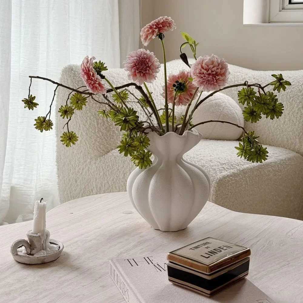 Ceramic Vase Hand Rough Fold Ceramic Bottle Flower Vase Floral Arrangement Accessories Flower Pot He Decoration Accessoires H251204