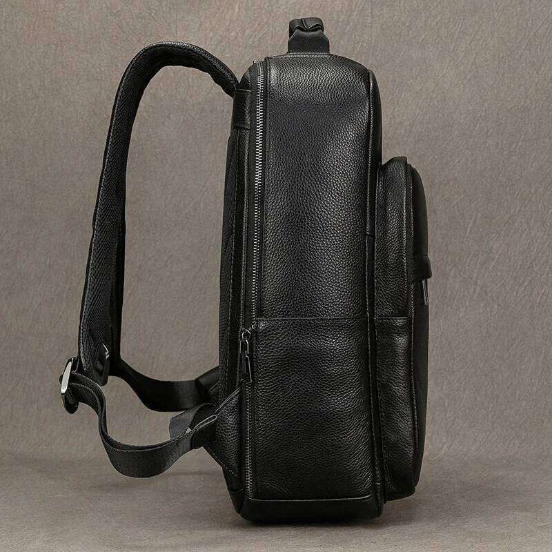 Luxury Bag Designer Hot Sale Men Laptop Genuine Waterproof Backpack Fashion Travel Bags School Bag Leather Bookbag Daypack