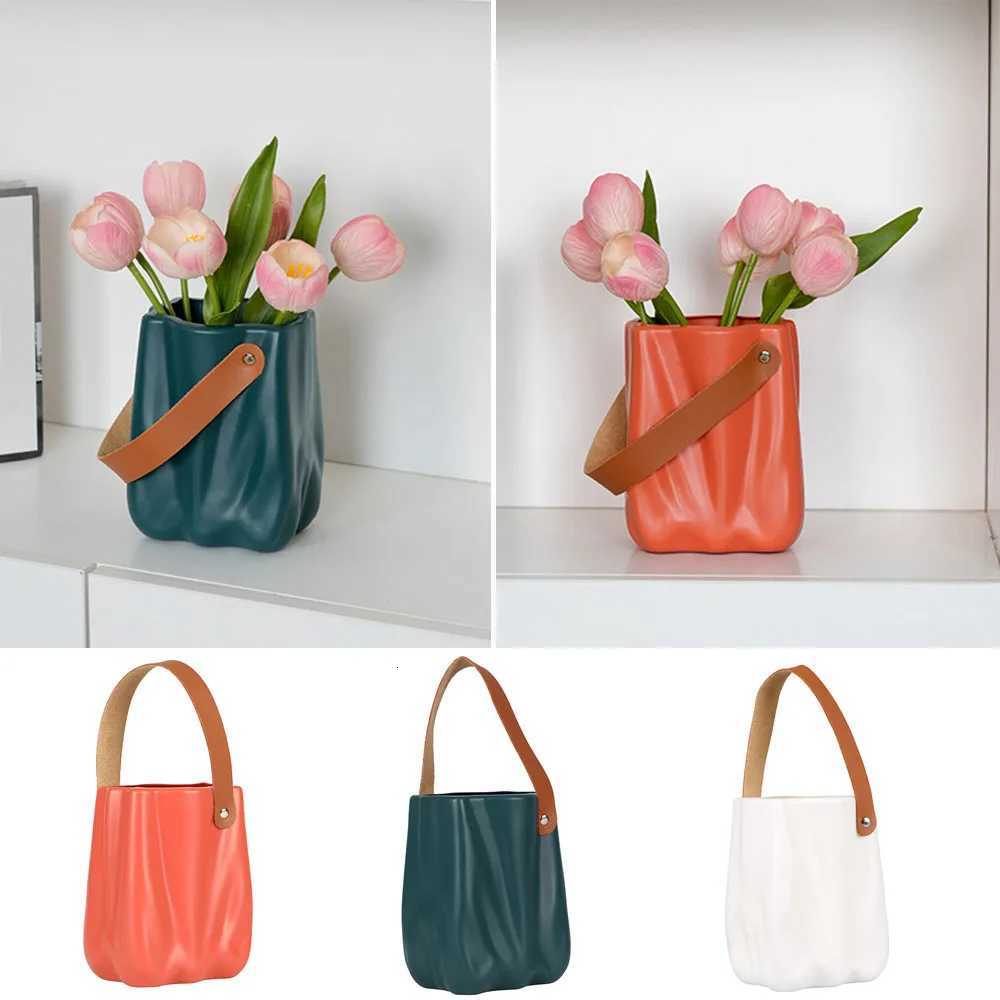 Dry Flower Bottle With Handle Plastic Flower Vase Flower Arrangement Vase Creative Modern Simple Flowerpot Ro Decora H251204