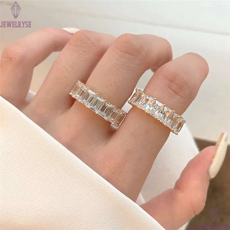 luxurious gold diamond ring for woman wed 925 sterling silver square white 5A ice zirconia love wedding engagement rings designer womens jewelry gift 