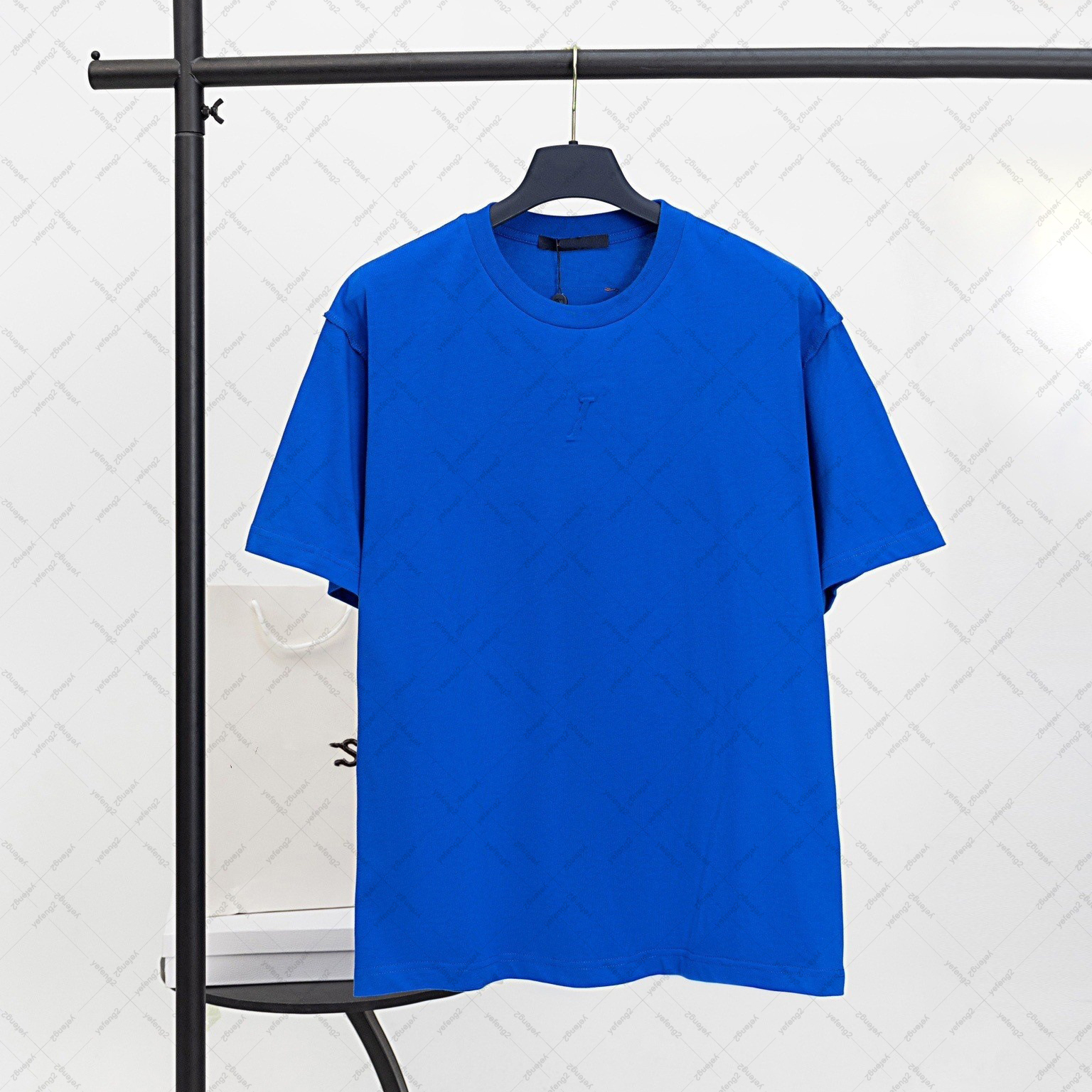 Mens designer t shirt Luxury short sleeves classic cotton Letter embossed casual loose short sleeved T-shirt