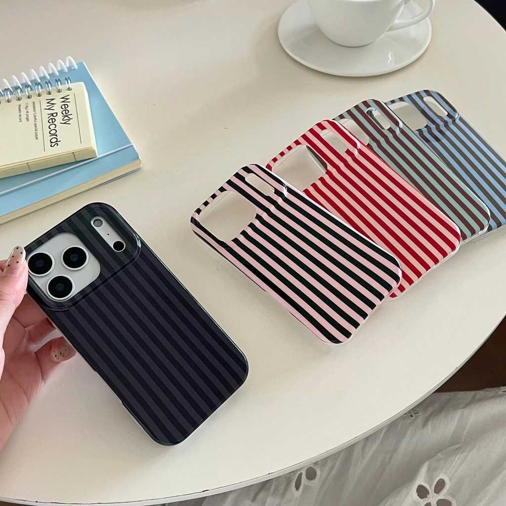 Advanced Minimalist Color Collision Stripe Shockproof Protective Phone Cover Case for iPhone 17 16 15 14 Pro Max H251203