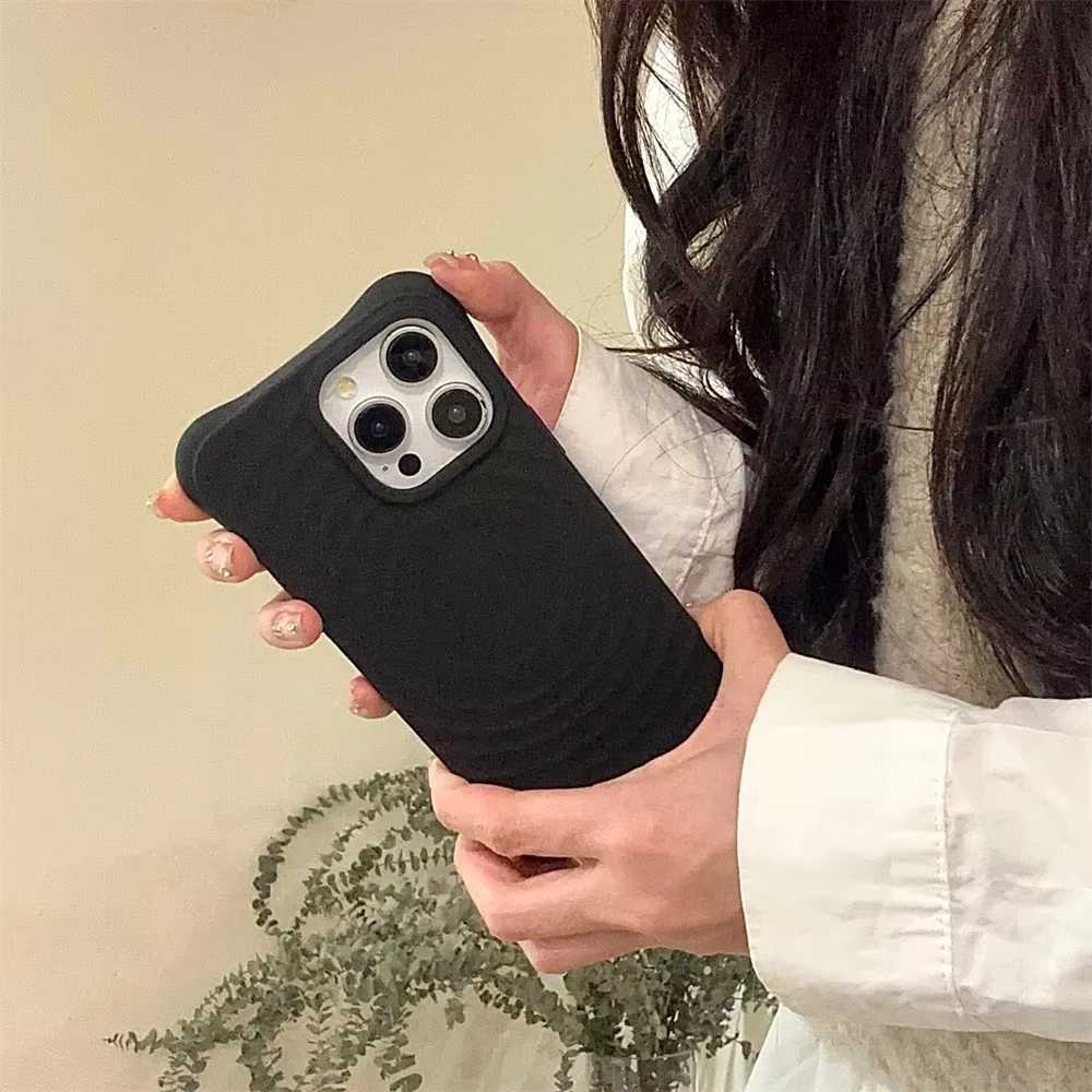 Ripple Soft Silicone For Magnetic Phone Case Funda For iPhone 16 17 15 14 13 11 Pro Max Plus Wave Wireless Charger Cover H251203