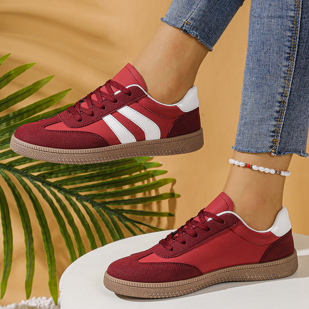 Free Shipping 2025 New Fashion design Sneakers for Women Large Size Lightweight Comfortable Breathable Flat Casual Shoes