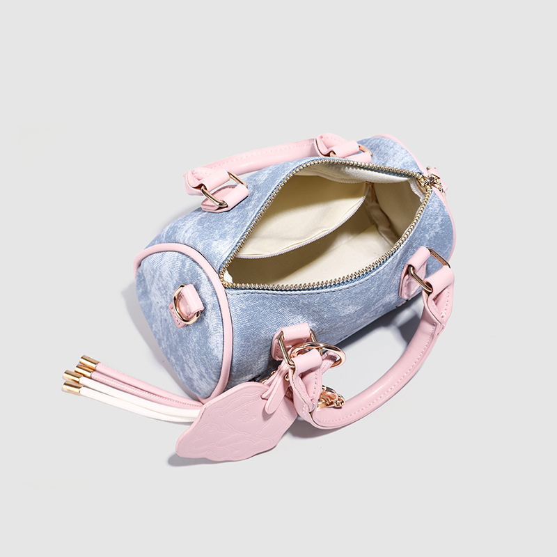 Free shipping Designer bag Pink and blue color matching cute pet print mini bag hanging decoration detail design cute and versatile crossbody bag