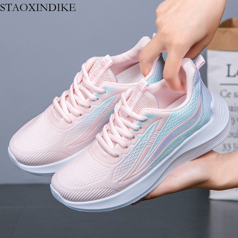 2025 New Spring and Autumn Ultra-Light Running Shoes Sports Shoes Breathable Shock Absorption Soft Sole Student Lightweight Running Women's Shoes