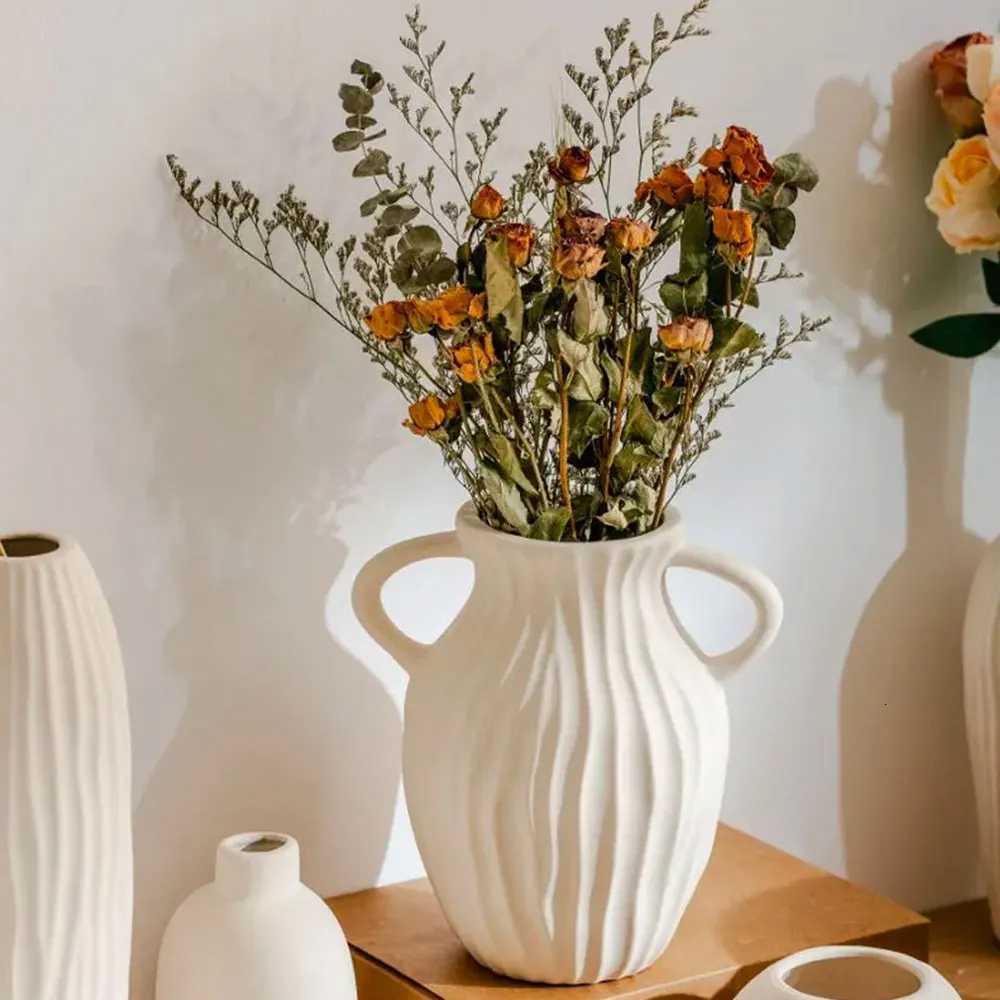Beige White Ceramic Vase with 2 Handles Modern Farmhouse Ivory Flower Vase for Table Libing Ro He Decor H251204