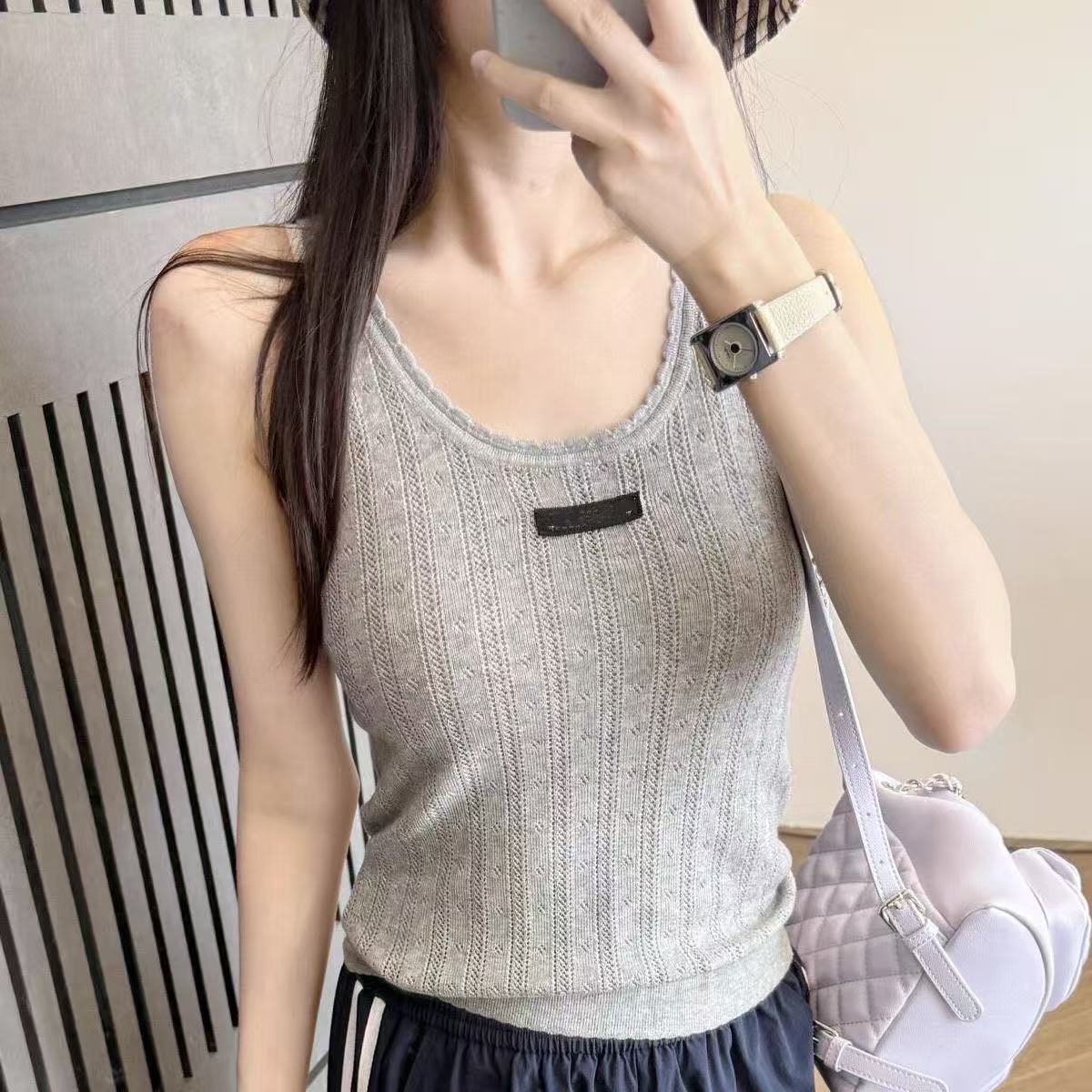 Women Knits Tank Top Designer Embroidery Vest Sleeveless Breathable Knitted Pullover Womens Sport Tops