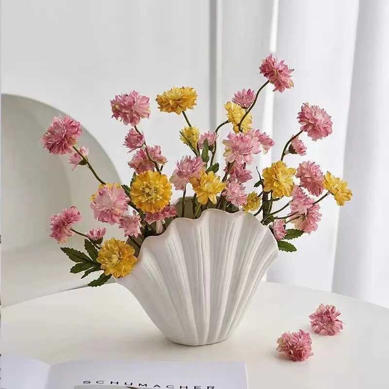 Coastal Shell-Shaped White Vase Plastic Flower Vases Folding Paper Style Dry Flower Bottle Table Centerpiece He Off Decor H251204