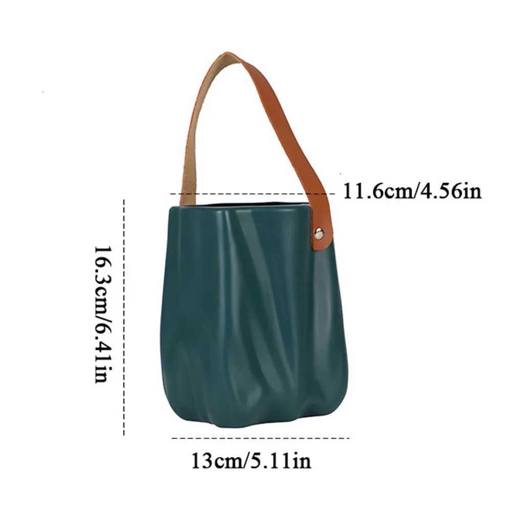 Modern Decorative Vase Handbag Ceramic Vase Decoration He Flowers for Decor Table Decoration Accessories Ro decor Vase Gift H251204