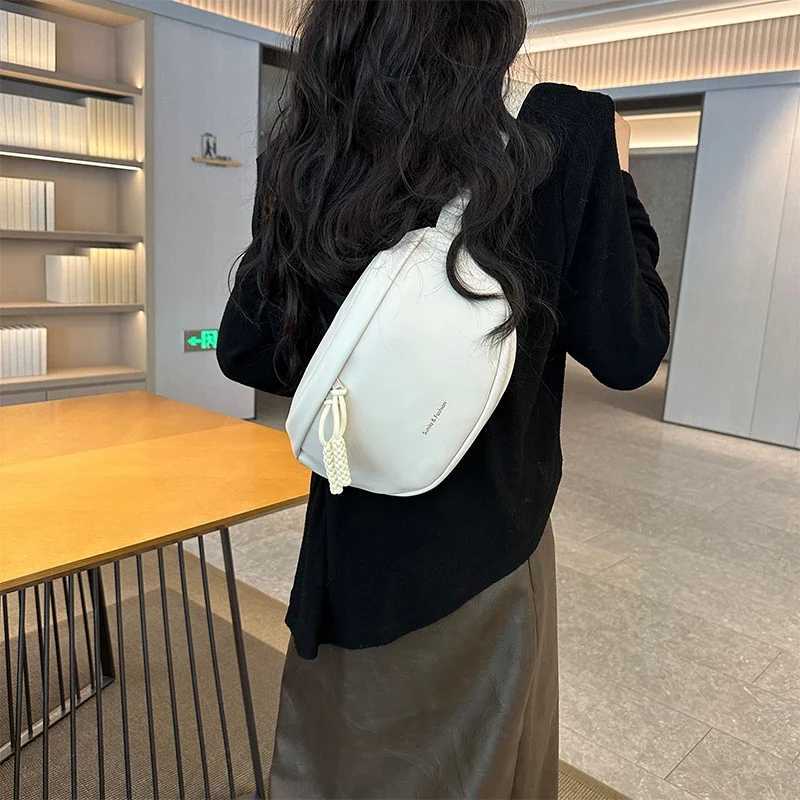 Luxury Brand Woman Crossbody Chest Bag High Grade Winter Waist Bag Purse Designer Female Shoulder Bag Handbag Fashion Chest PackT251204