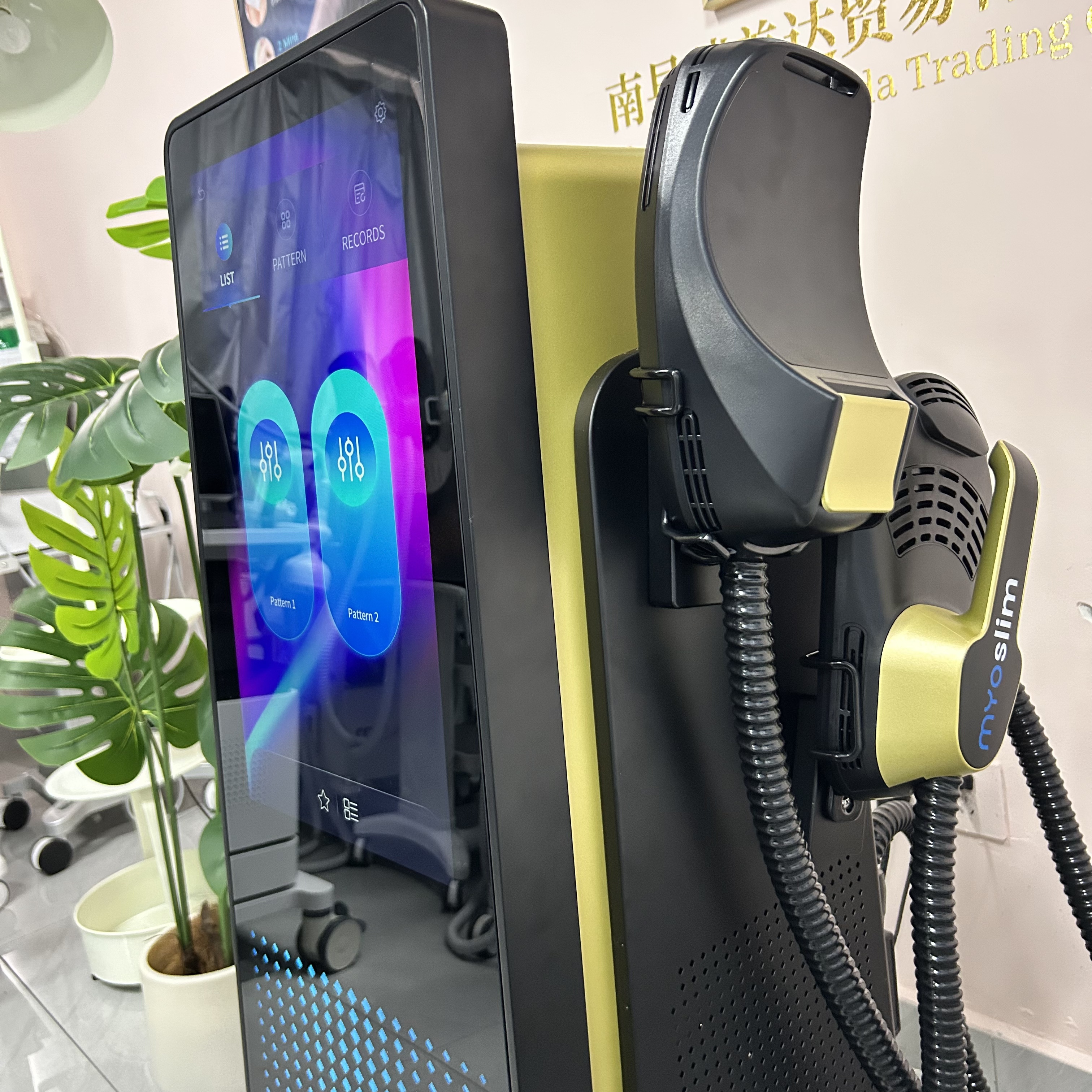 EMS Body Sculpting Machine RF MYOSLIM HI-emt Electromagnetic Slimming 6500W Muscle Toning Fat Reduction Body Shaping Tighten Skin 15Tesla For Spa & Cl