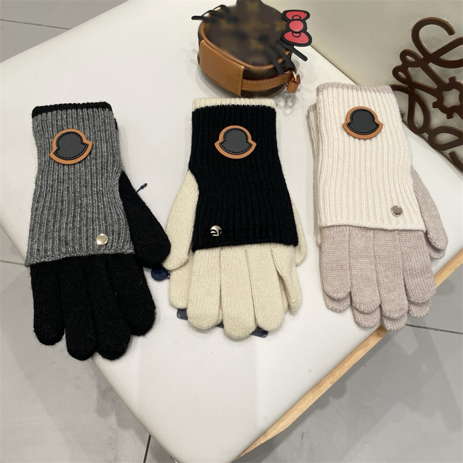 Five Fingers Gloves Designer Gloves Five Fingers Gloves Luxury Mittens Winter/Autumn Knitted Gloves Warm Versatile Knitted Thick Comfortable Skiing Winter Gloves