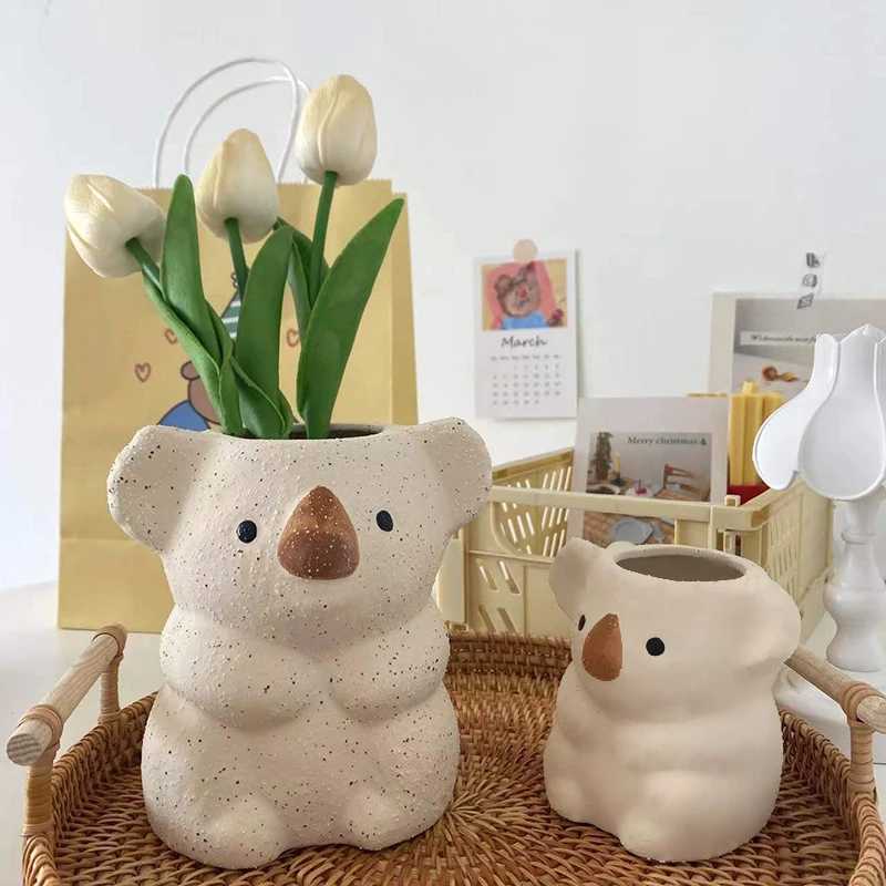 Cartoon Cute Koala Vase Resin Flower Pot Mini Bonsai Succent Plant Pot Desktop He Gardening Decoration H251204