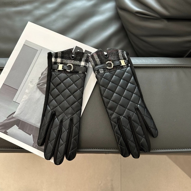 Five Fingers Gloves Luxury Leather Gloves Designer Gloves Winter Warm Fashion Leather Glove Brand Letters Gloves Outdoor Gloves Christmas Birthday Gift