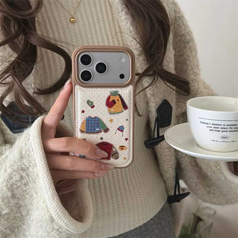 Autumn and Winter collection Sweater Phone Case For iPhone 17 Pro cases leather 16 15 14 Pro Max Back Cover Mirror Shockproof H251203