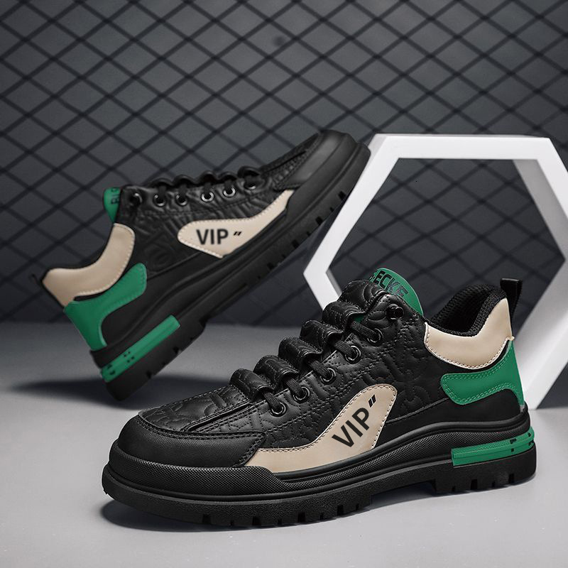 Men's Shoes New Thick-Soled Work Shoes Casual Sports Shoes New Fashion Versatile Trendy Shoes Mid-Top Outdoor Hiking Shoes