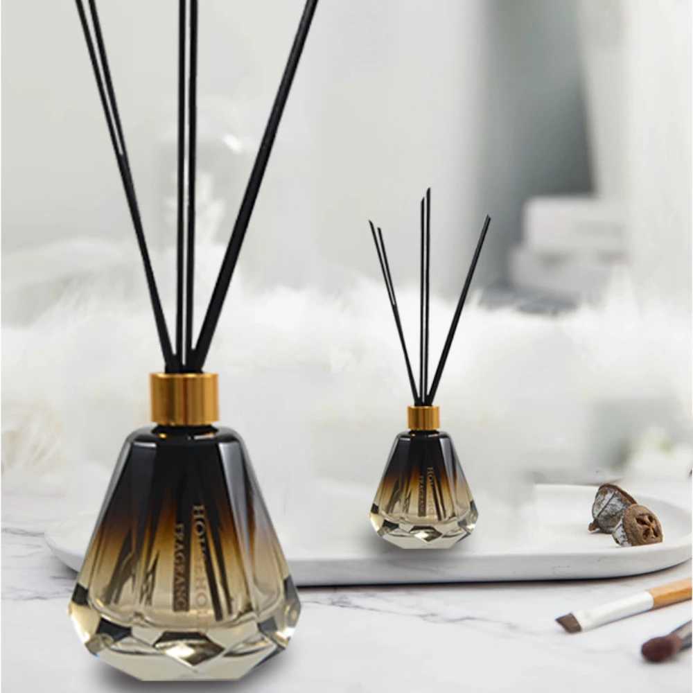 60ml Fire-free Aromatherapy Essential Oil Set Hotel Indoor Bathroom Aromatherapy Ornaments Air Freshing Aromatic Agent Fragrance Y251204