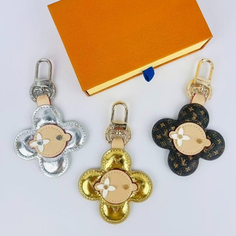 Designer Keychain Bag Charm Luxury Car Key Holders Leather Keychains Bag Pendant Men and Women Steel Hardware Couples Gifts High Quality