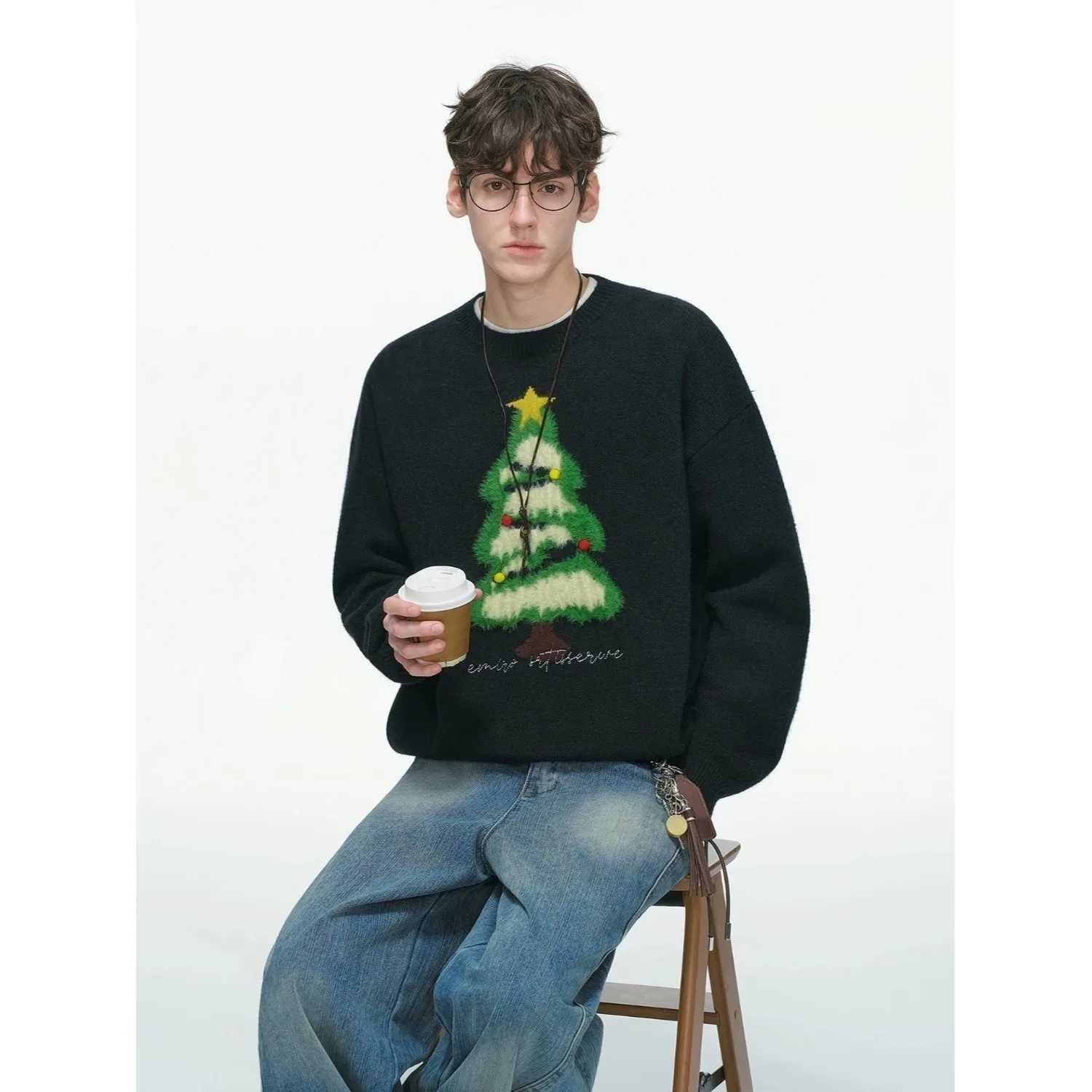 Christmas Tree American Retro Plu Cisas Tree Red Round Neck Sweater Men Women Couples Loose Versatile Knitted Pullover Trendy J251203